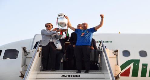 القائد كيليني.. مفتاح تتويج إيطاليا باليورو